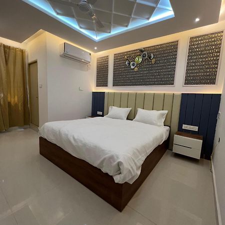 Snr Venus Hotels Tirupati Dış mekan fotoğraf